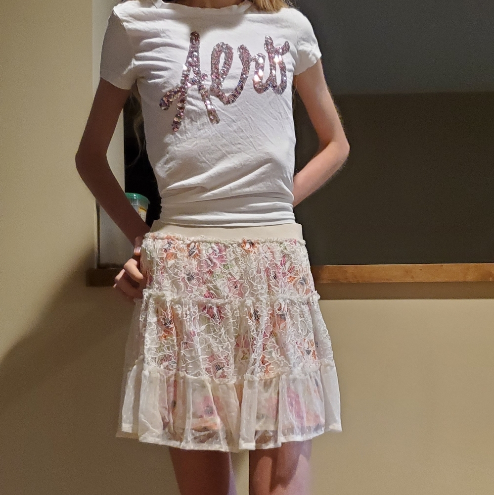 Aeropostale tshirt (womens medium)